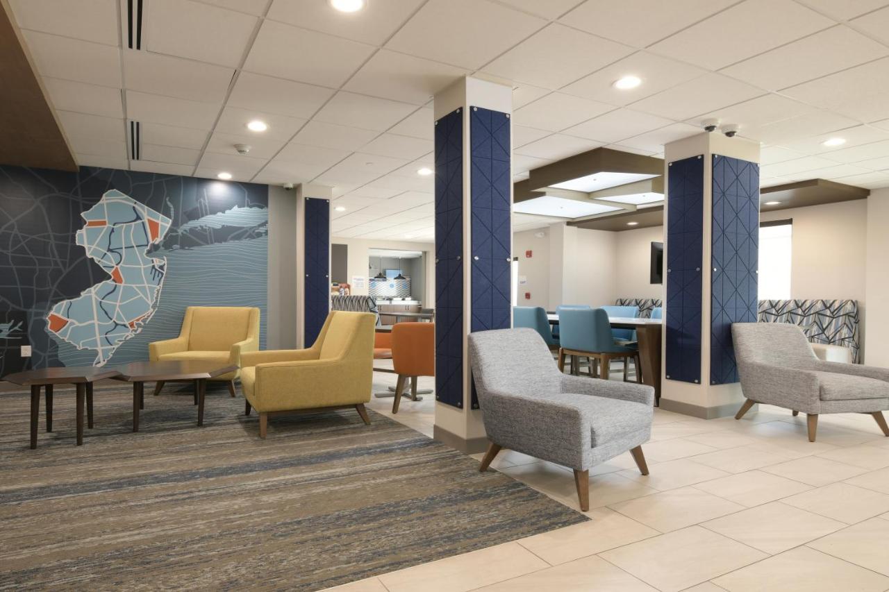 Holiday Inn Express & Suites - Williamstown - Glassboro By Ihg Buitenkant foto