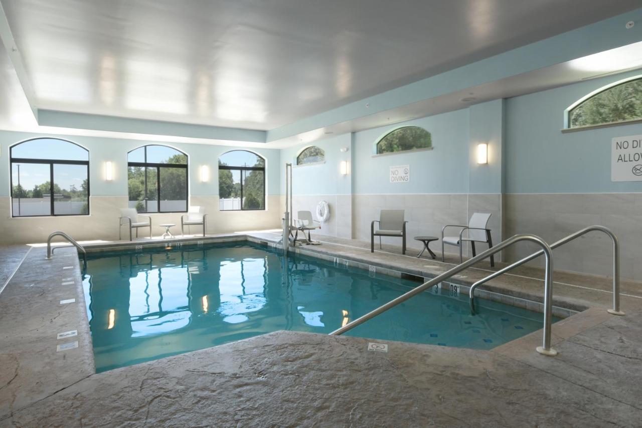 Holiday Inn Express & Suites - Williamstown - Glassboro By Ihg Buitenkant foto