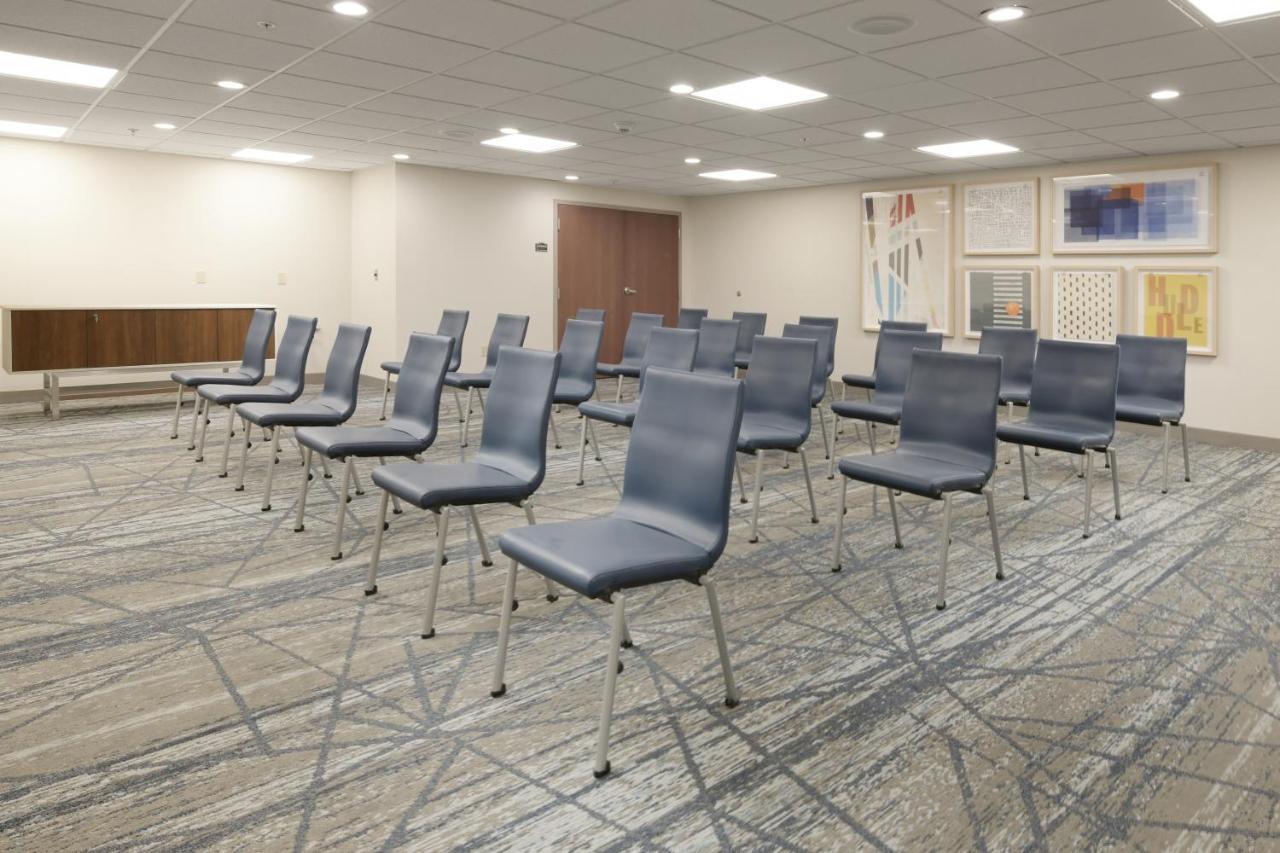 Holiday Inn Express & Suites - Williamstown - Glassboro By Ihg Buitenkant foto
