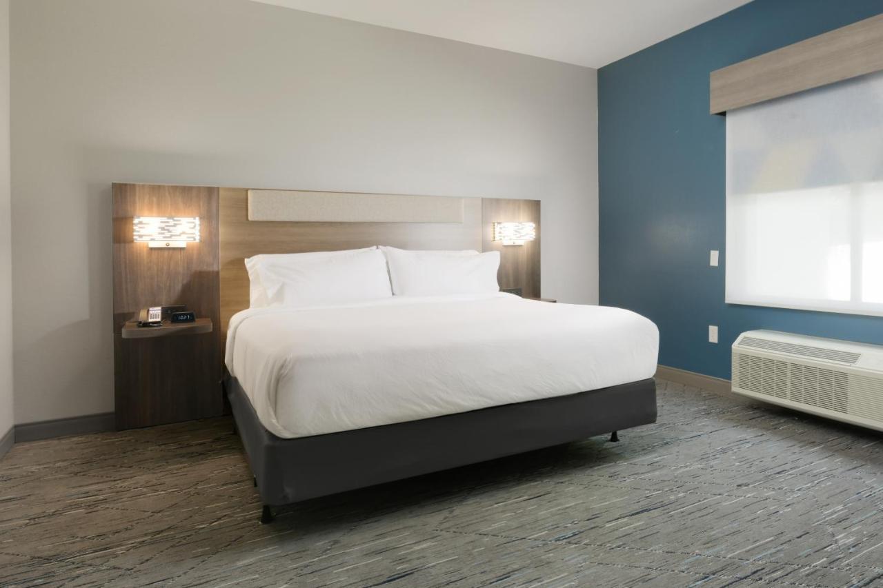 Holiday Inn Express & Suites - Williamstown - Glassboro By Ihg Buitenkant foto