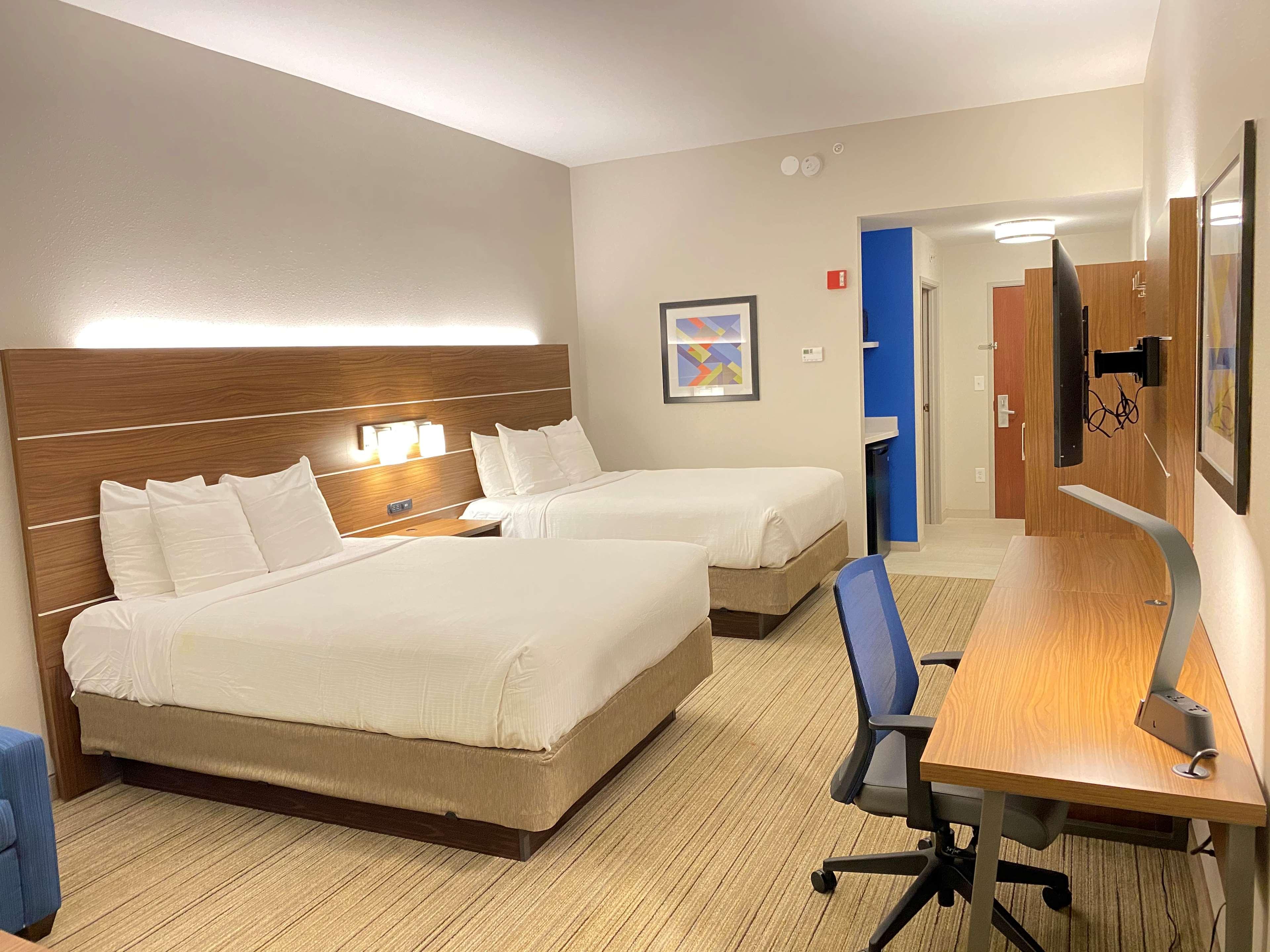 Holiday Inn Express & Suites - Williamstown - Glassboro By Ihg Buitenkant foto