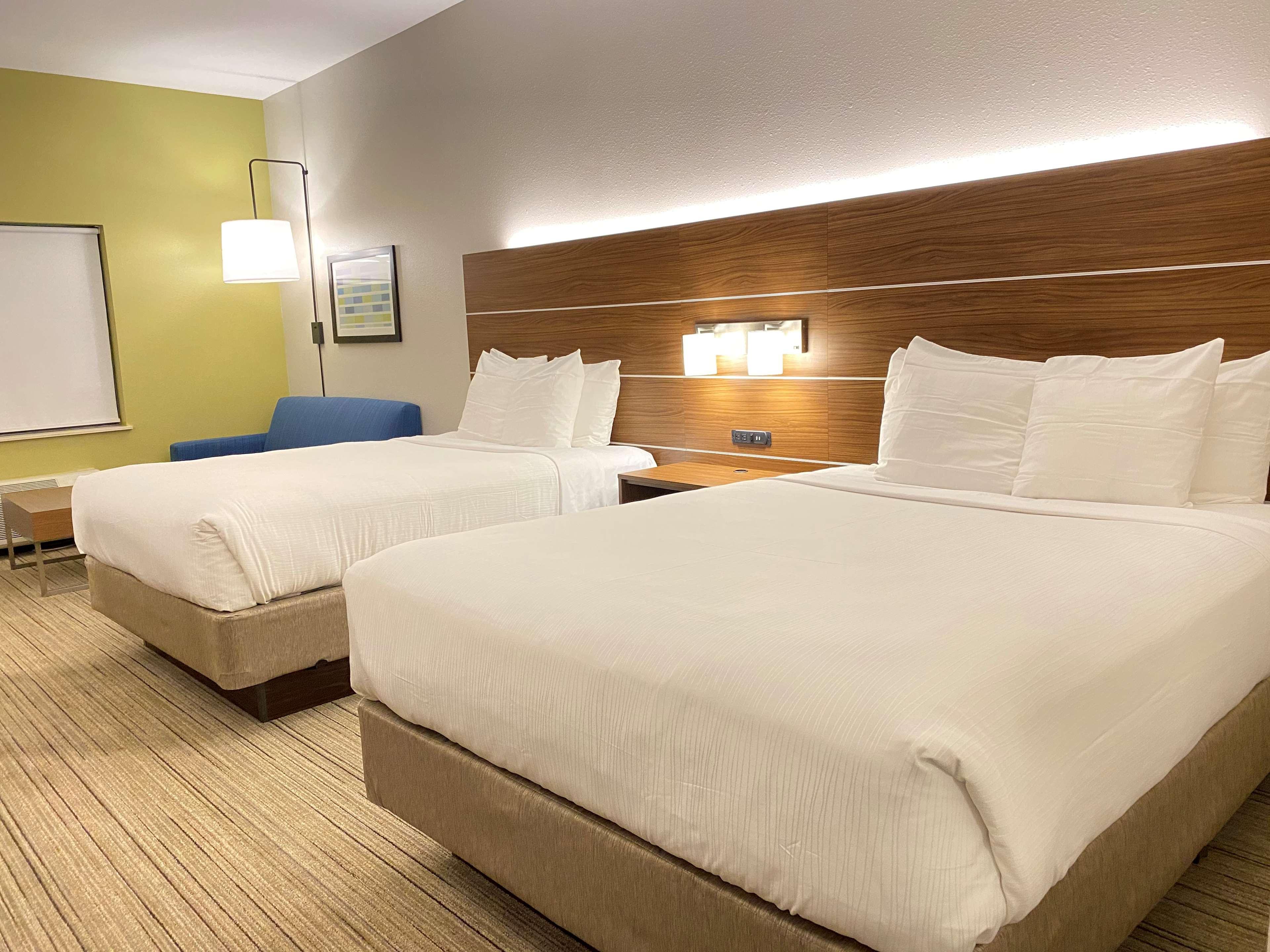 Holiday Inn Express & Suites - Williamstown - Glassboro By Ihg Buitenkant foto