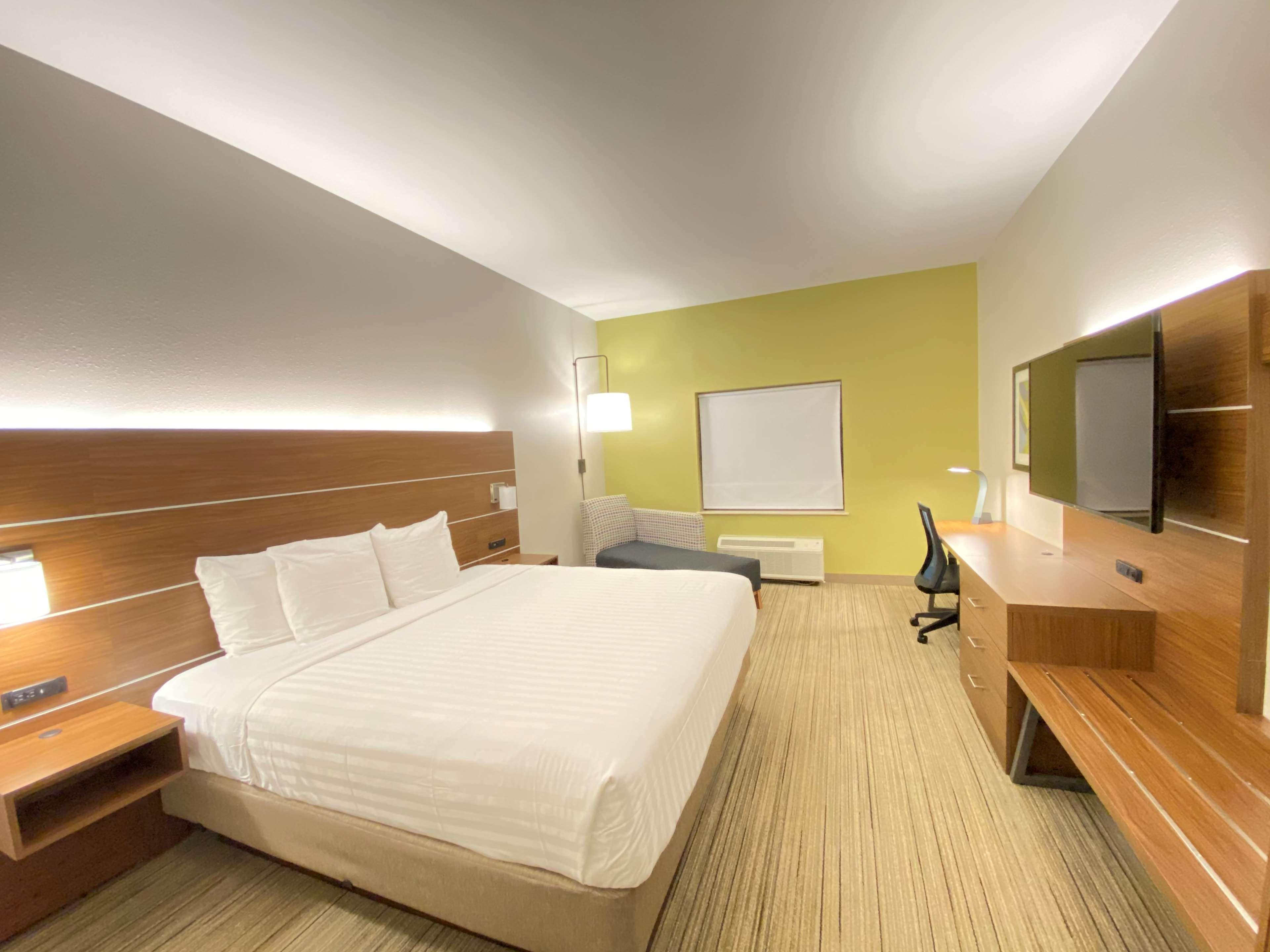 Holiday Inn Express & Suites - Williamstown - Glassboro By Ihg Buitenkant foto